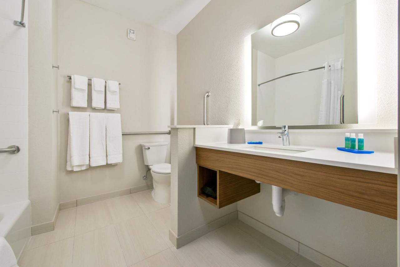 Holiday Inn Express & Suites - Carrollton West By Ihg Экстерьер фото